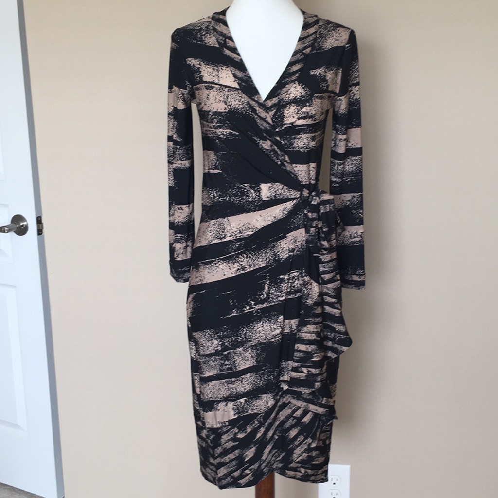 New With Tags Bcbgmaxazria Wrap Dress Xxs